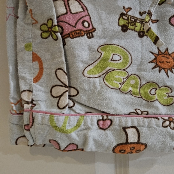 LOVE Flannel PJ set - Picture 5 of 9